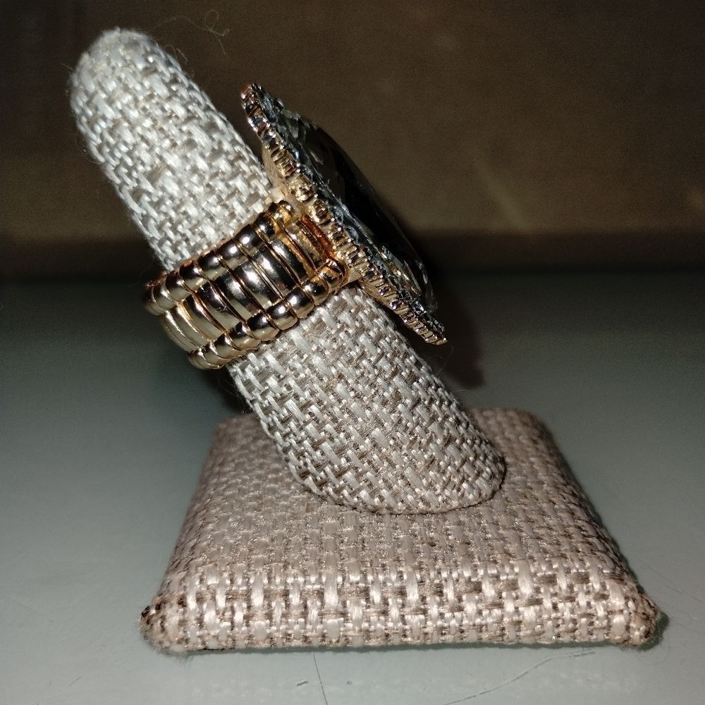 Crystal Pave Trim Teardrop Gold tone Stretch Ring - Picture 9 of 11